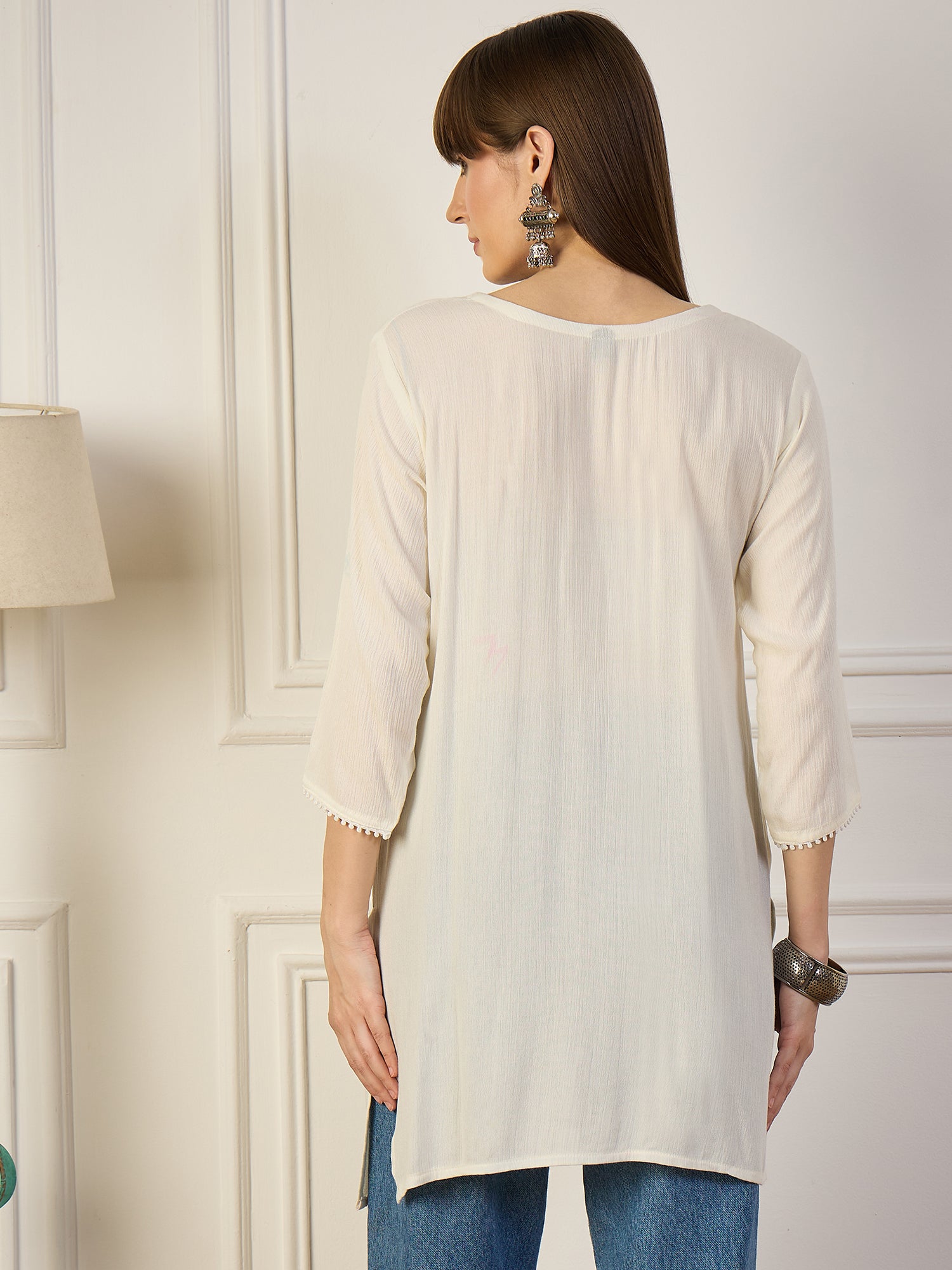 IVORY BLOSSOM | Off-White Floral Embroidered Short Kurta
