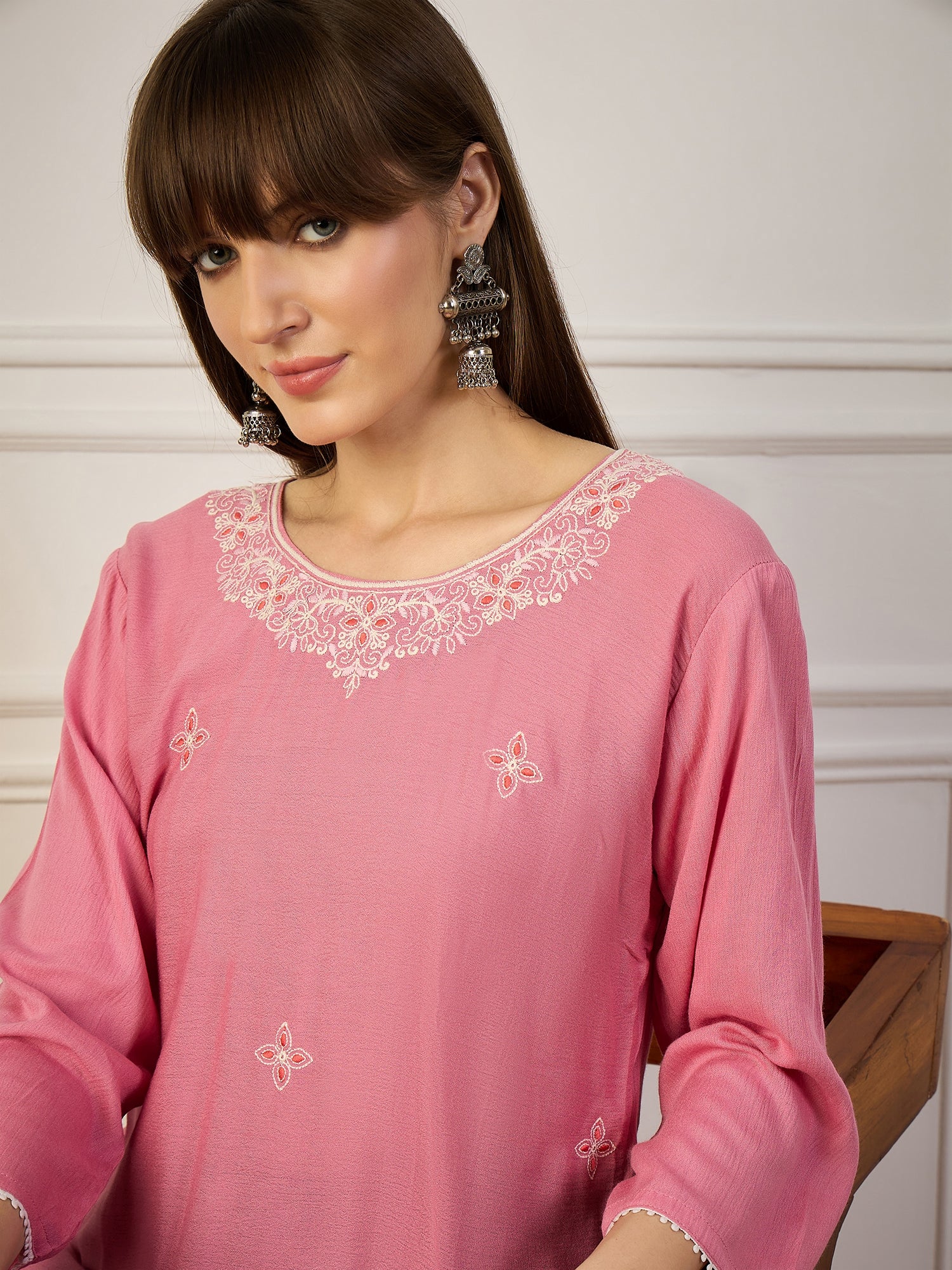 ROSE GARDEN | Pink Floral Embroidered Short Kurta