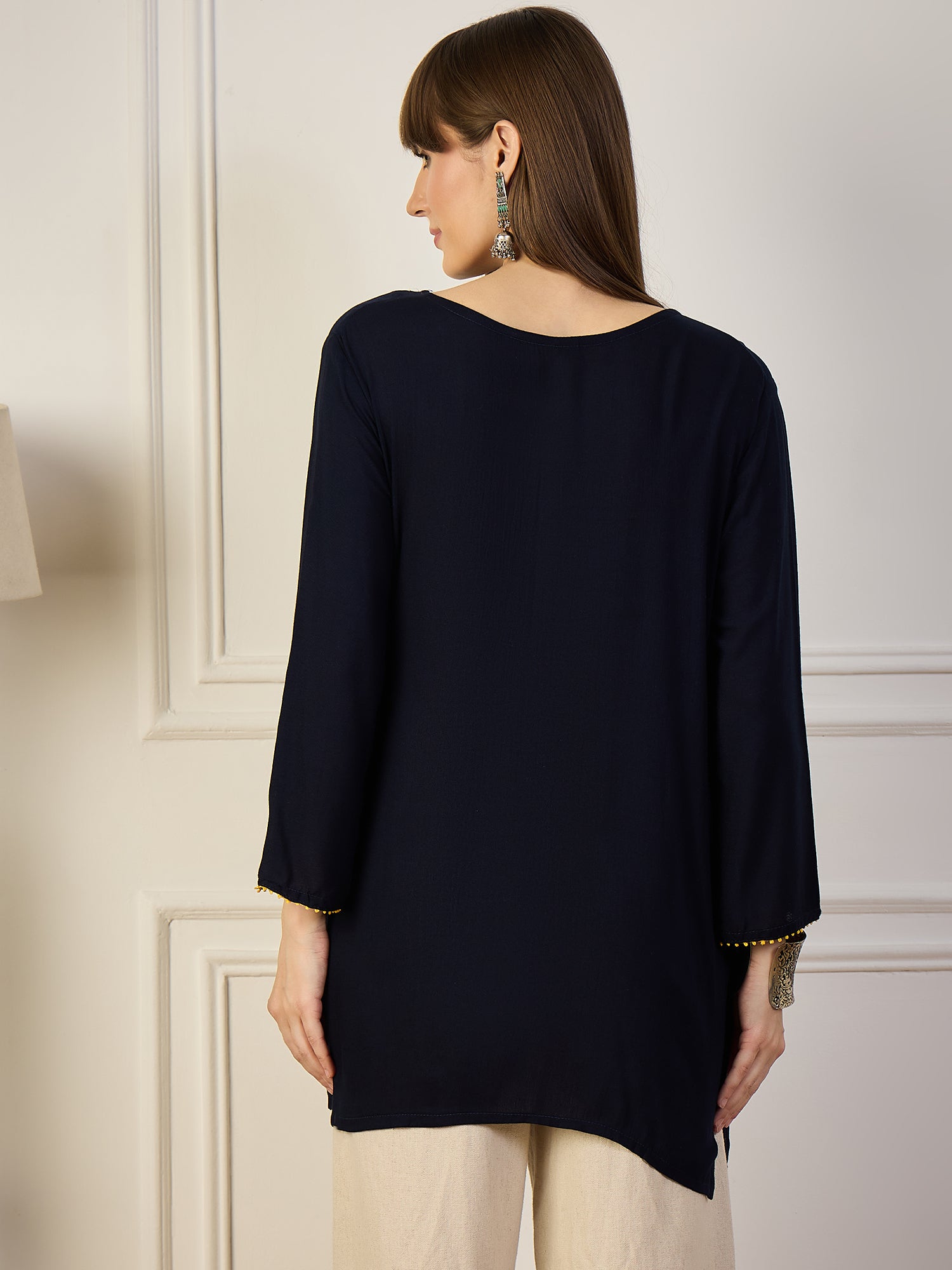 MIDNIGHT BLOSSOM | Navy Floral Embroidered Short Kurta