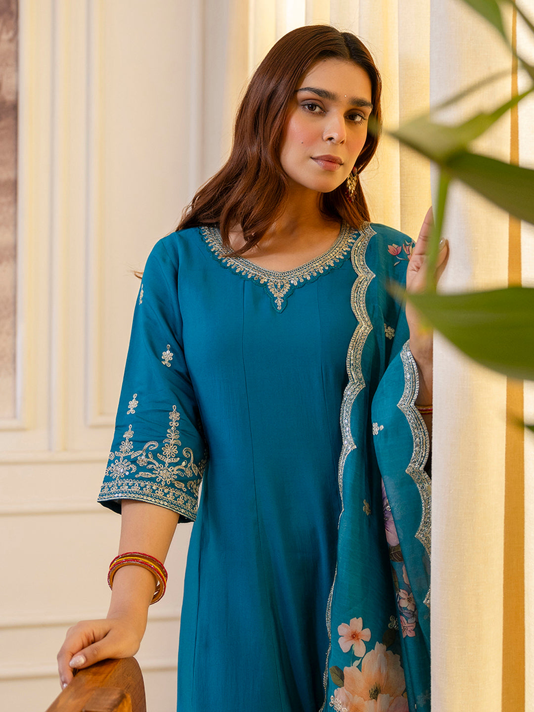 Vireya Rama Embroidered Kurta Set