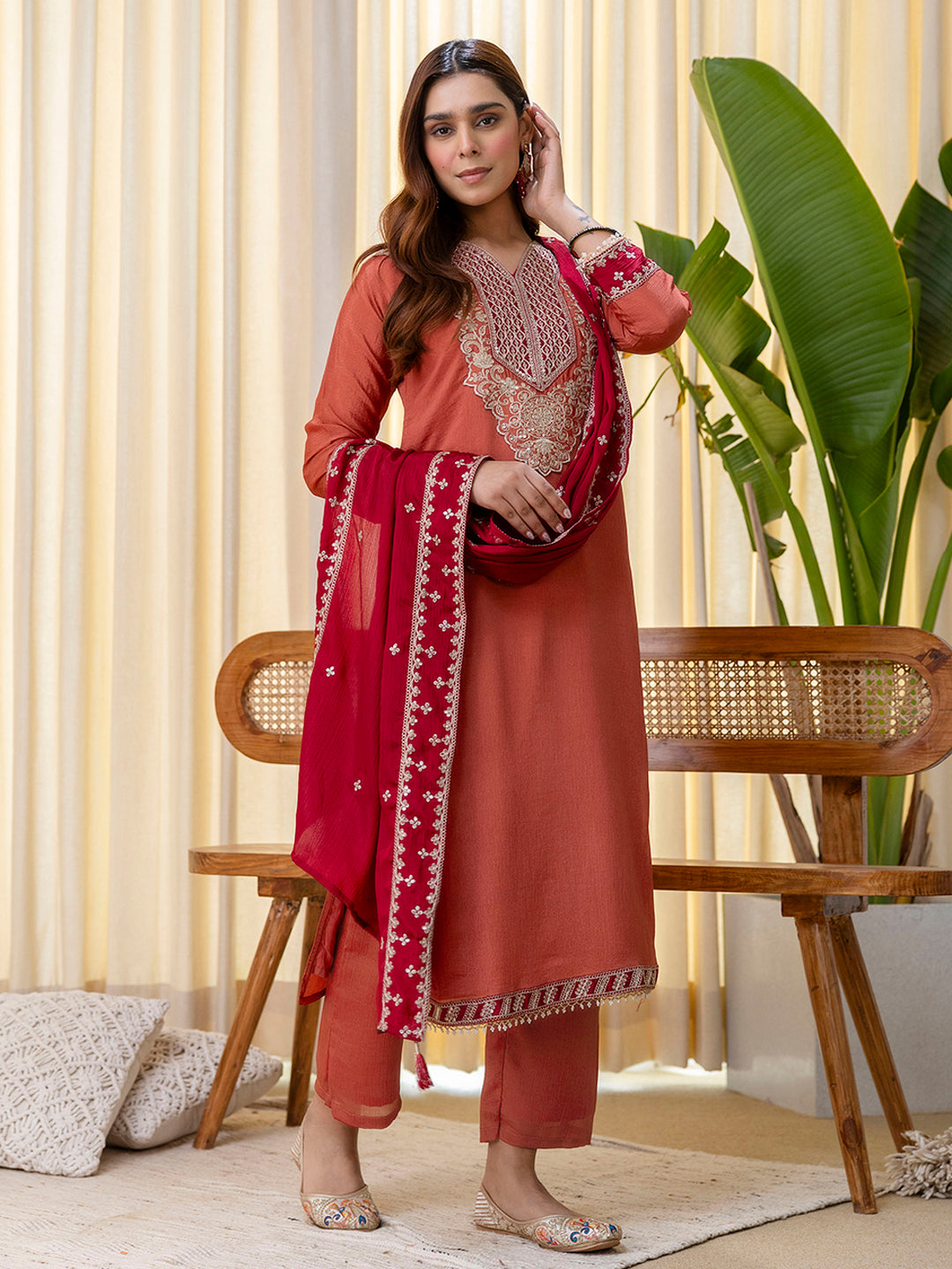 Niyati Peach Embroidered Kurta Set