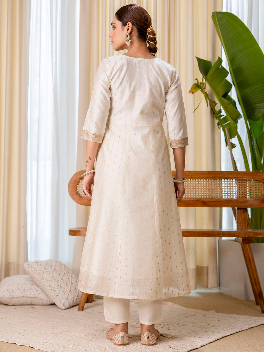 Sattva White Embroidered Kurta Set