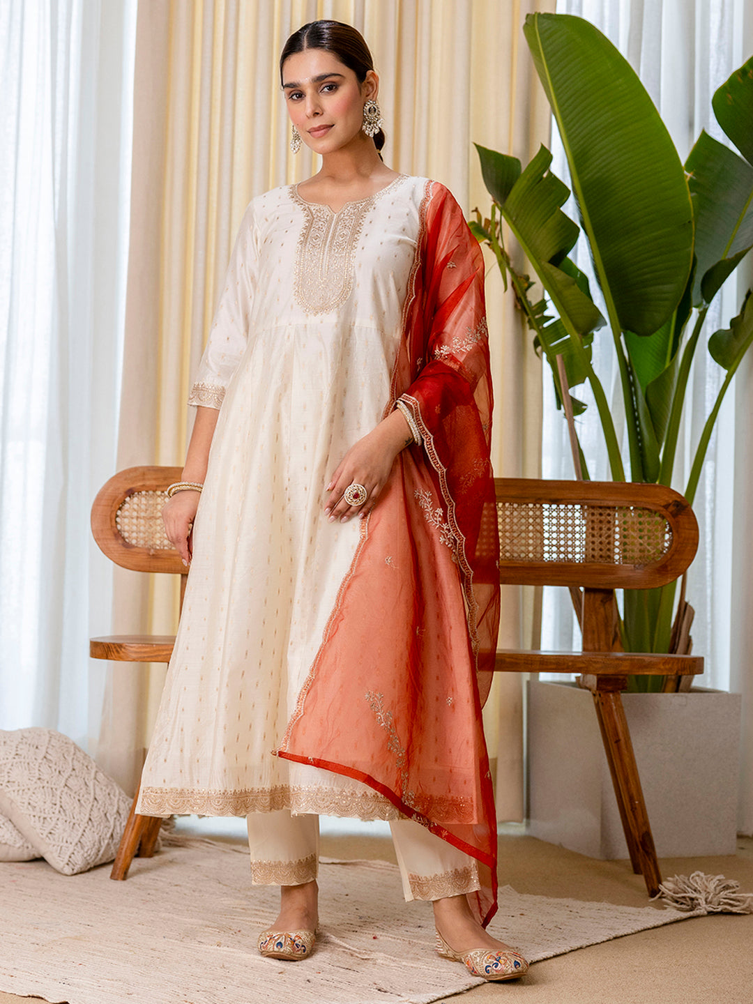Sattva White Embroidered Kurta Set