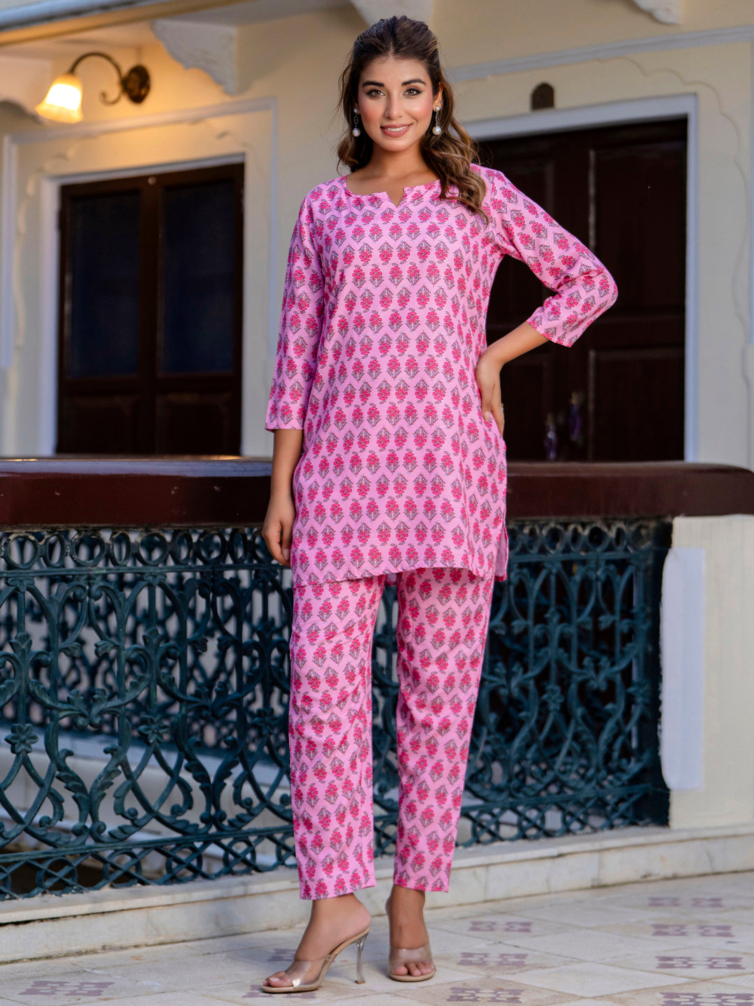 Pink Cotton Blend Kurti Set