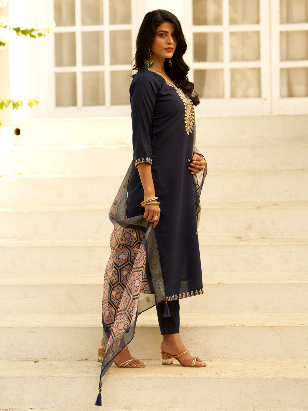 Abhiprithi Blue Straight Kurta Set – Silk Blend with Beaded Embroidery &amp; Organza Dupatta
