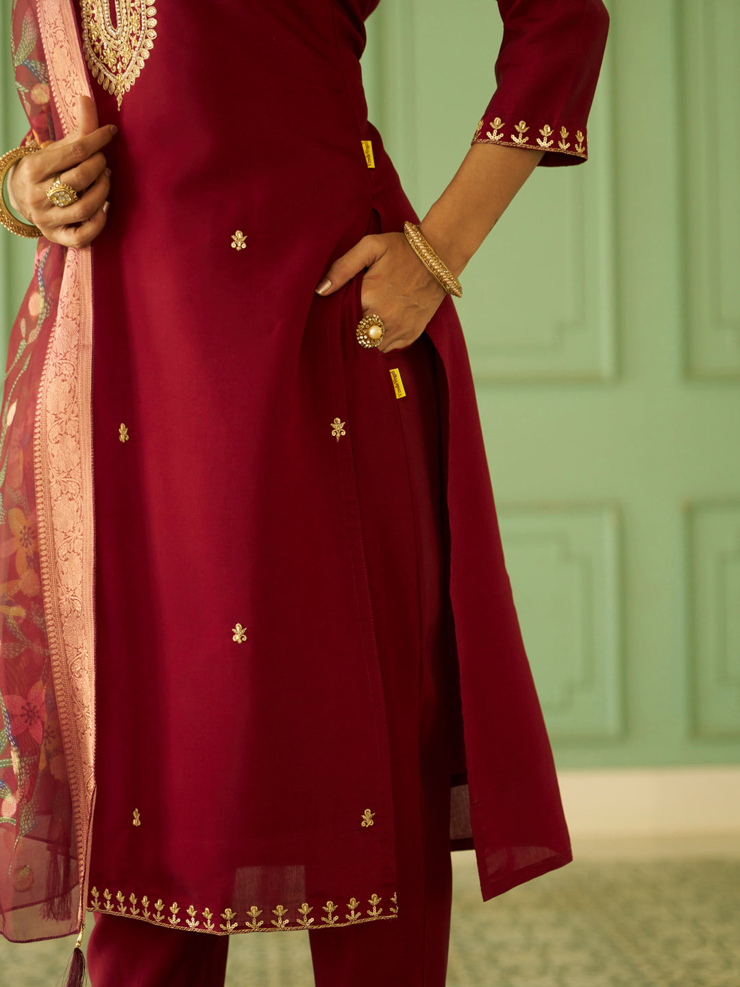 Bhuvika Beads Maroon Women Straight Kurta Set with Organza Dupatta