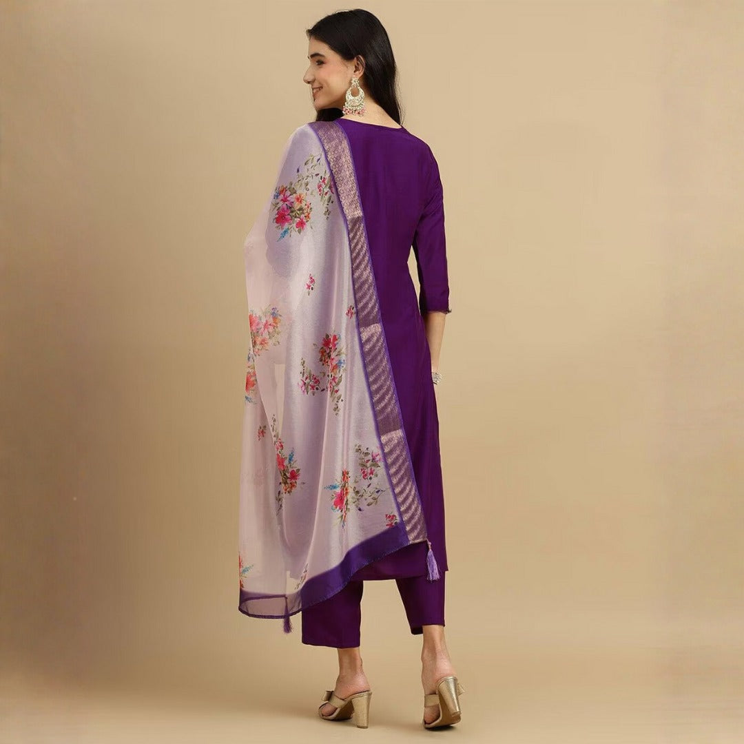 Women's Embroidered Rayon Slub Kurta Set