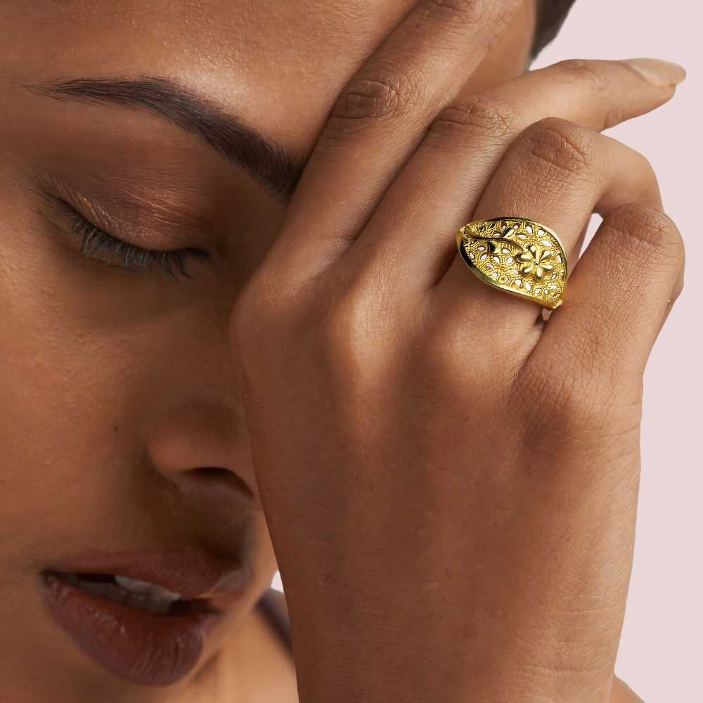 Leaf Motif Gold-Plated Ring with Floral Detailing